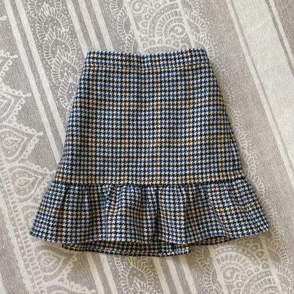 J.Crew Ruffle Mini Skirt in Houndstooth - Picture 5 of 15